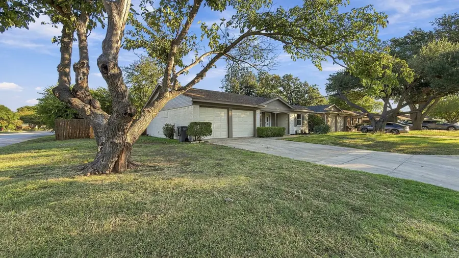 4732 Burgess Drive, Fort Worth, TX 76132 - #3