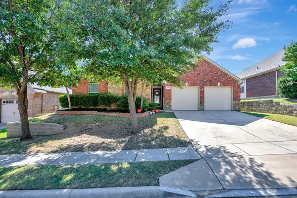 3012 Sawtimber Trail, Fort Worth, TX 76244
