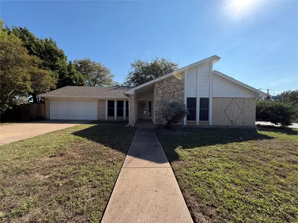 5700 Bermuda Drive, North Richland Hills, TX 76180