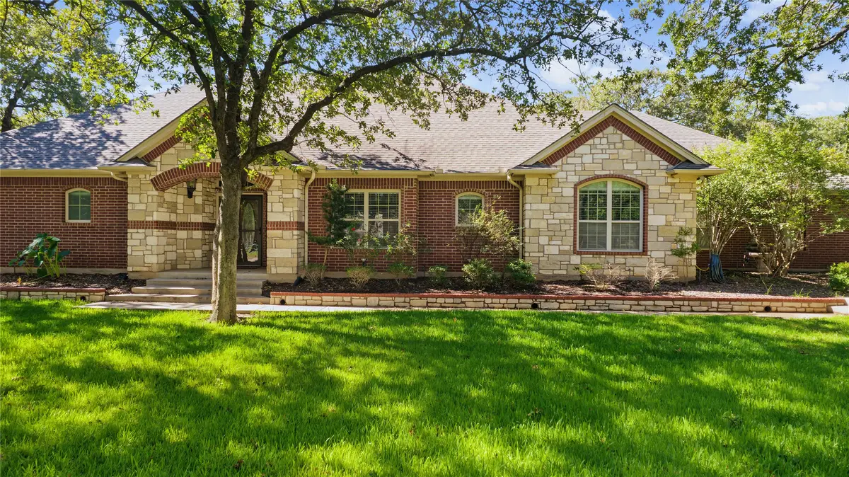 6104 Temple Oaks Court, Granbury, TX 76049 - #1