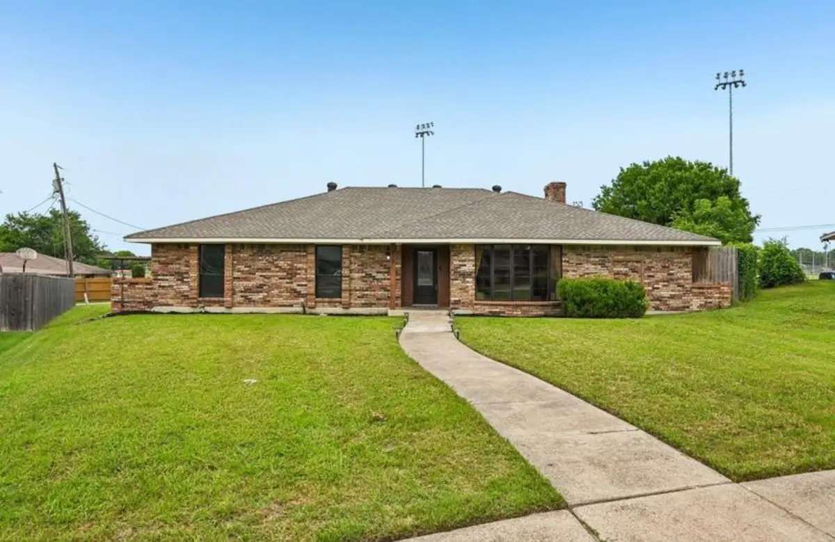 813 Oakbluff Drive, Lancaster, TX 75146 - #1