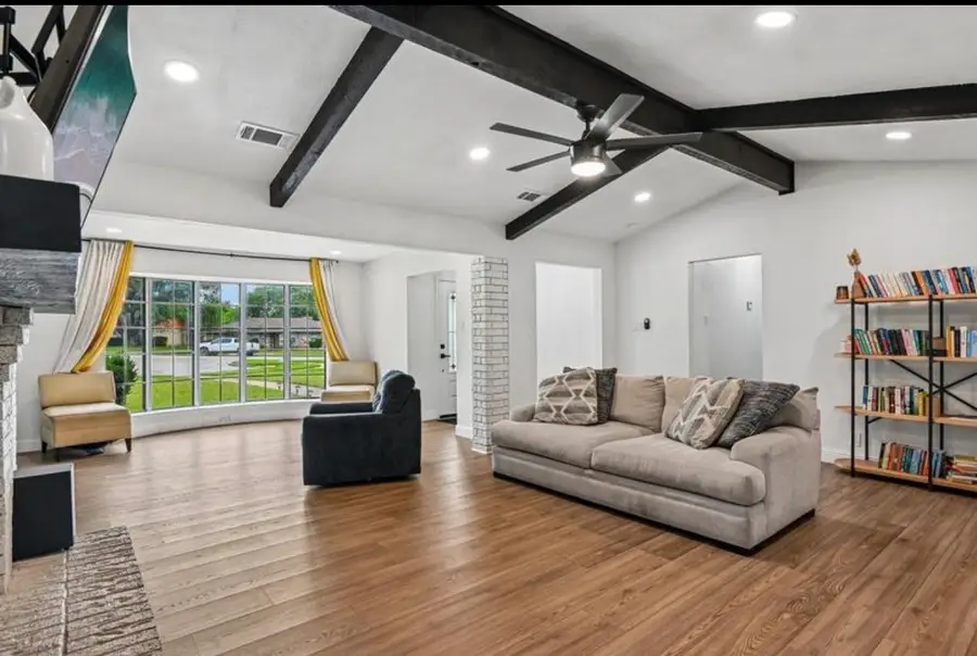 813 Oakbluff Drive, Lancaster, TX 75146 - #3