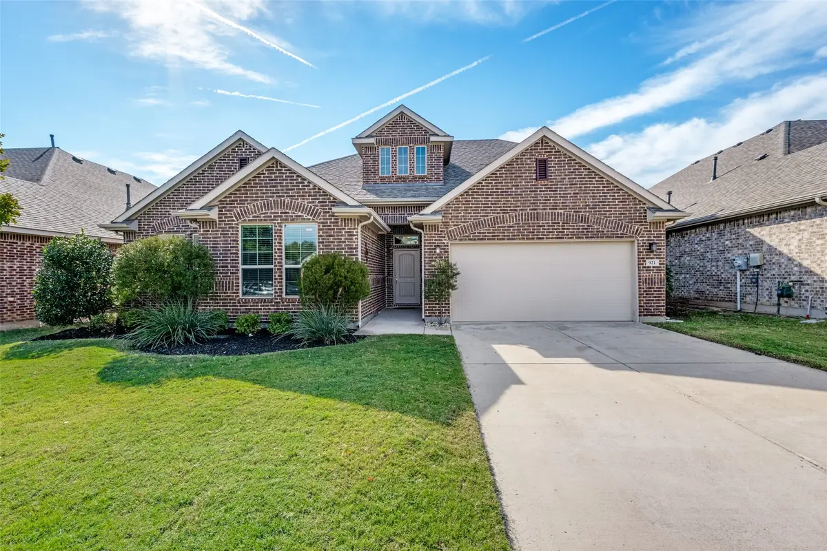 921 Coralberry Drive, Northlake, TX 76226 - #1