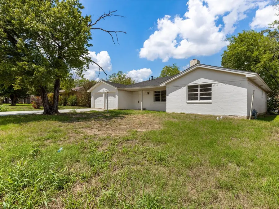3601 Chimney Rock Drive, Forest Hill, TX 76140 - #2