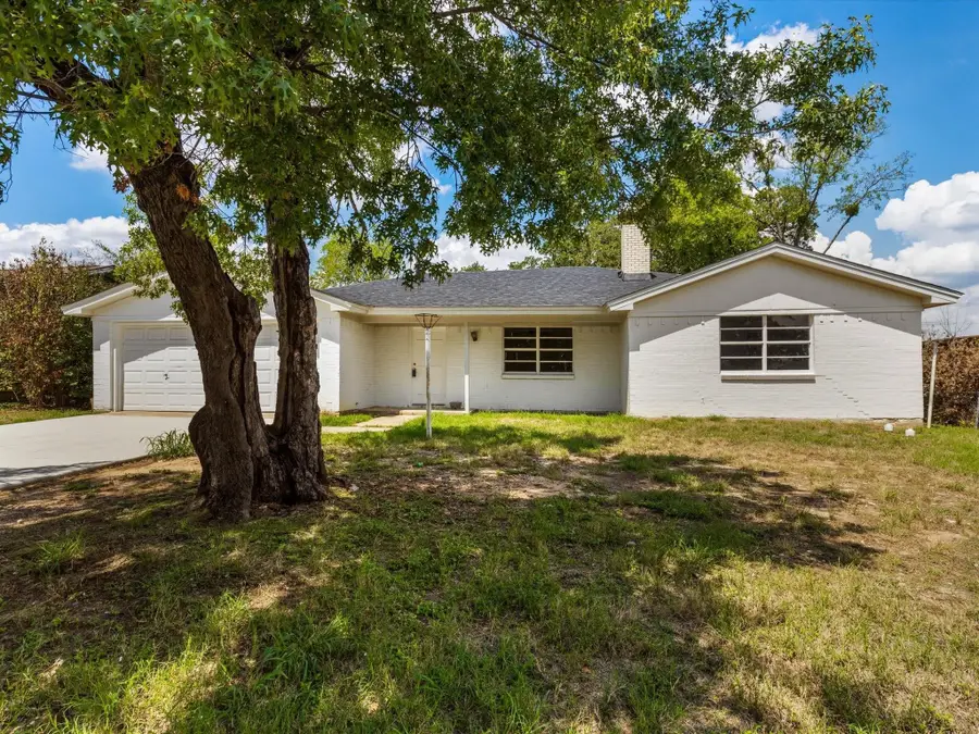 3601 Chimney Rock Drive, Forest Hill, TX 76140 - #3