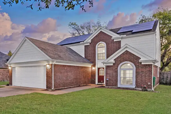 6716 Lyndale Drive, Watauga, TX 76148