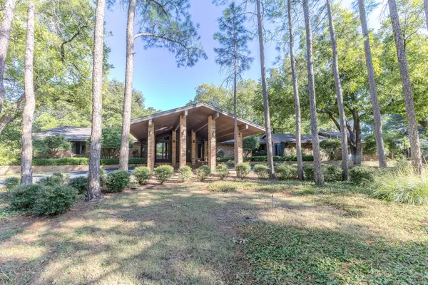 1555 Oldham Lane, Abilene, TX 79602