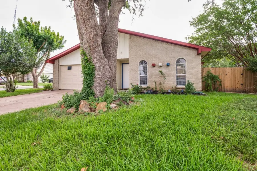 2946 Lockwood Drive, Carrollton, TX 75007 - #3