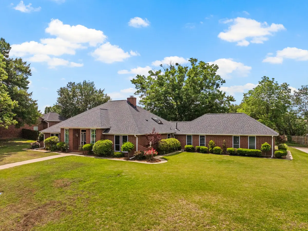 212 Turnberry Circle, Mount Pleasant, TX 75455 - #1