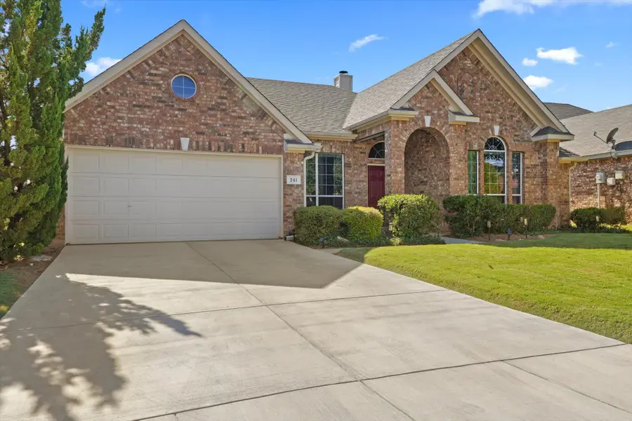 241 Hilltop Drive, Justin, TX 76247 - #2