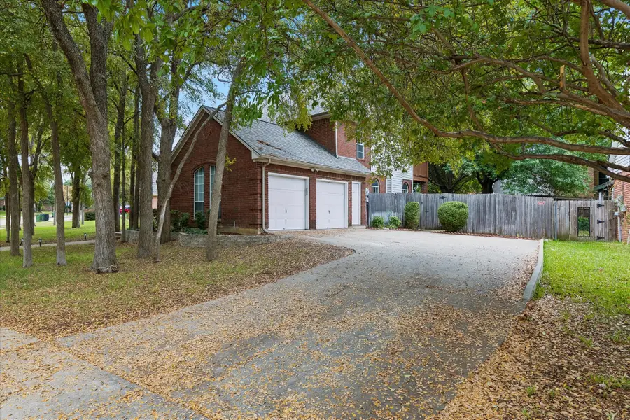 6300 Fox Hunt Drive, Arlington, TX 76001 - #3
