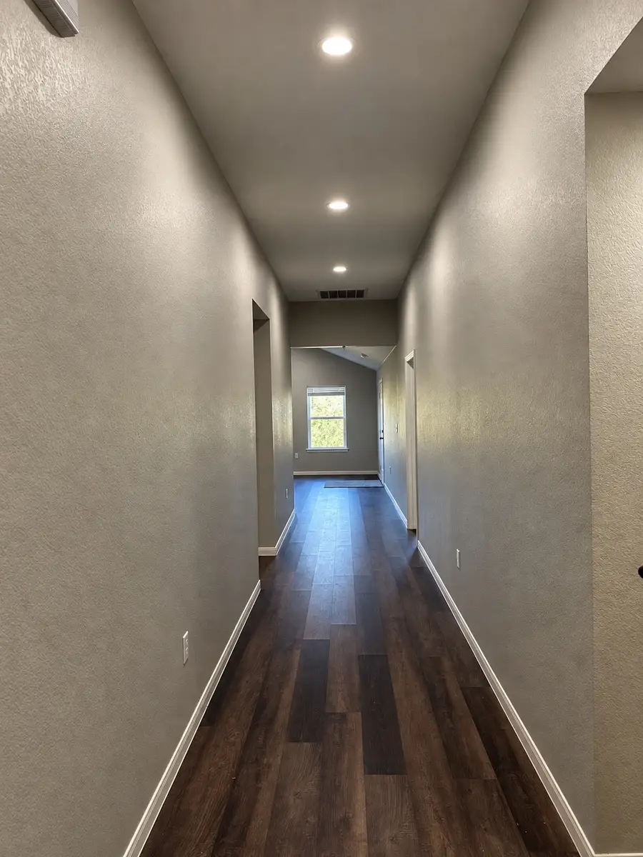 207 E Mccoulskey Street, Terrell, TX 75160 - #3