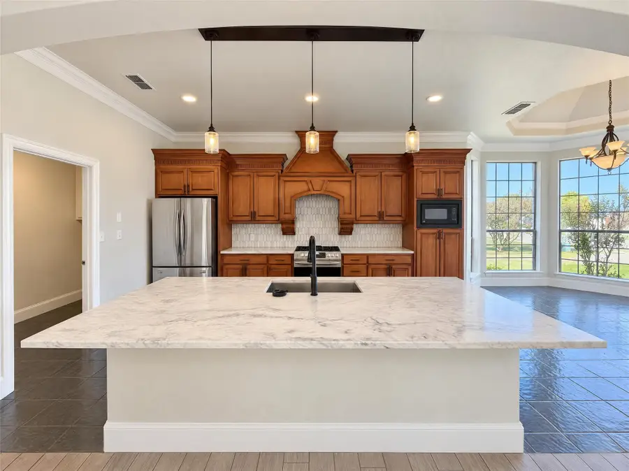 603 Ash Street, Pilot Point, TX 76258 - #3