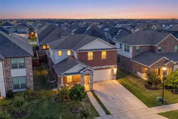1323 Black Canyon Avenue, Royse City, TX 75189