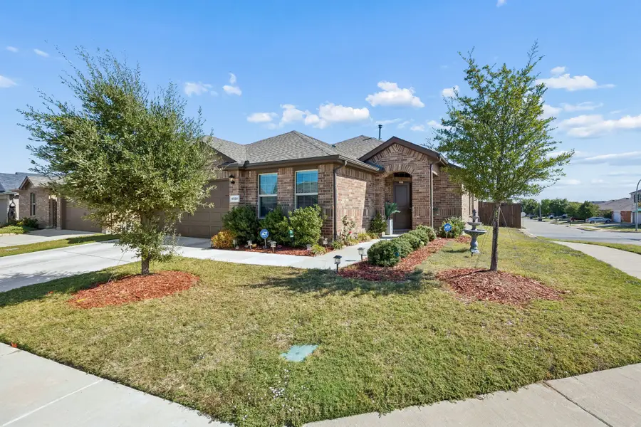 6020 Blacksmith Avenue, Fort Worth, TX 76179 - #2