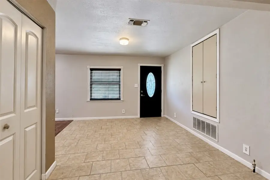 623 Mckinney Avenue, Princeton, TX 75407 - #3