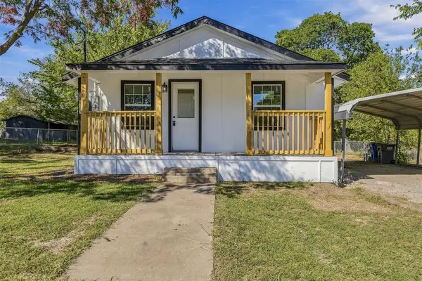 528 E Jefferson Street, Van Alstyne, TX 75495