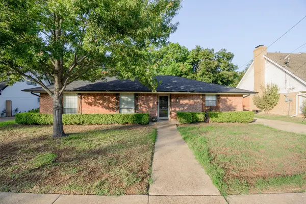 286 Larry Drive, Duncanville, TX 75137