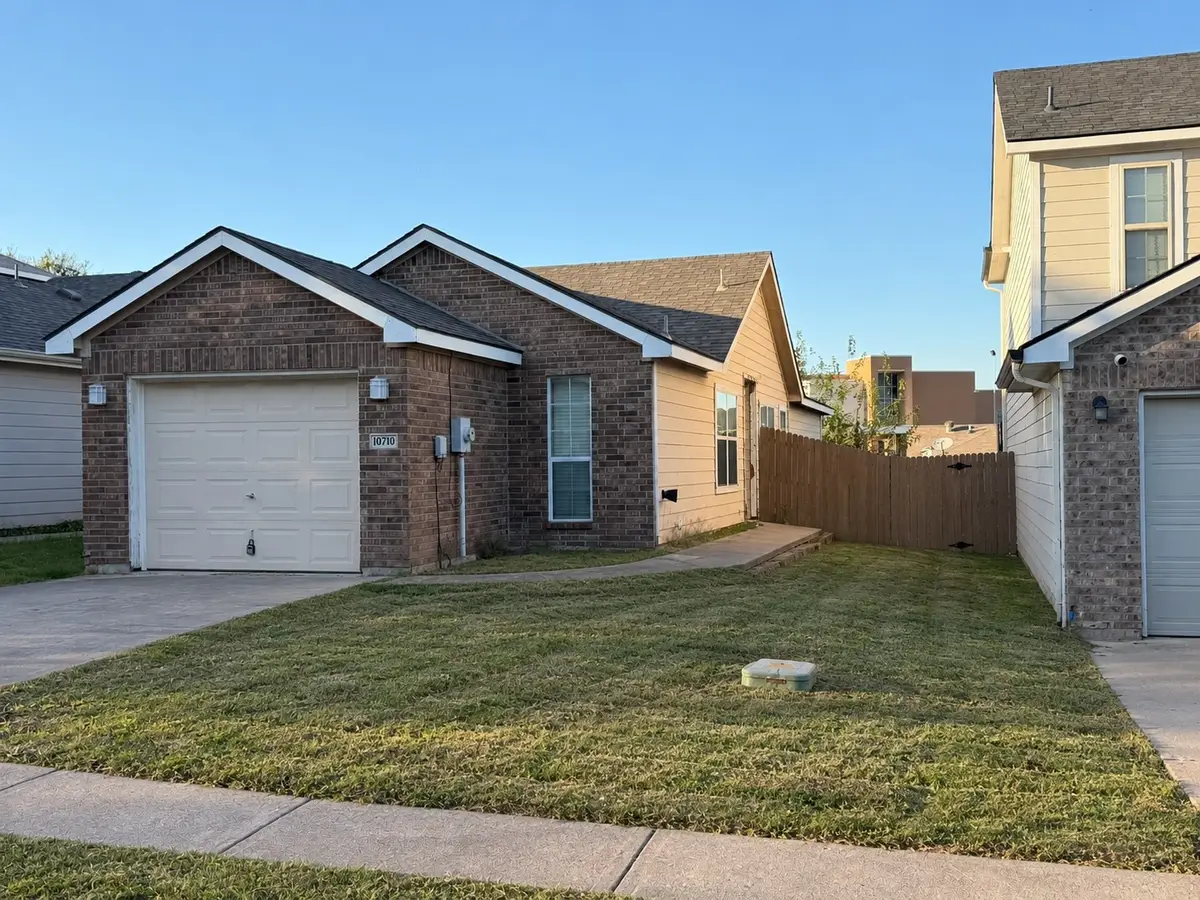 10710 Edgewest Terrace, Fort Worth, TX 76108 - #1