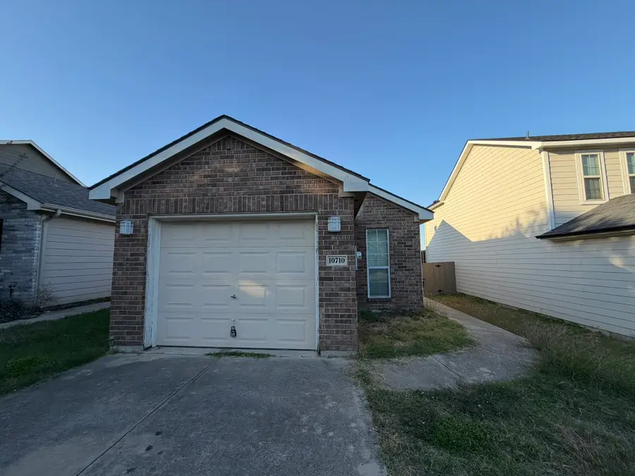 10710 Edgewest Terrace, Fort Worth, TX 76108 - #2