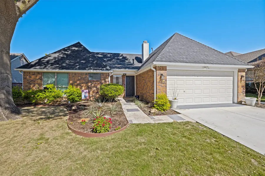 8205 Pacific Pearl Drive, Rowlett, TX 75089 - #2