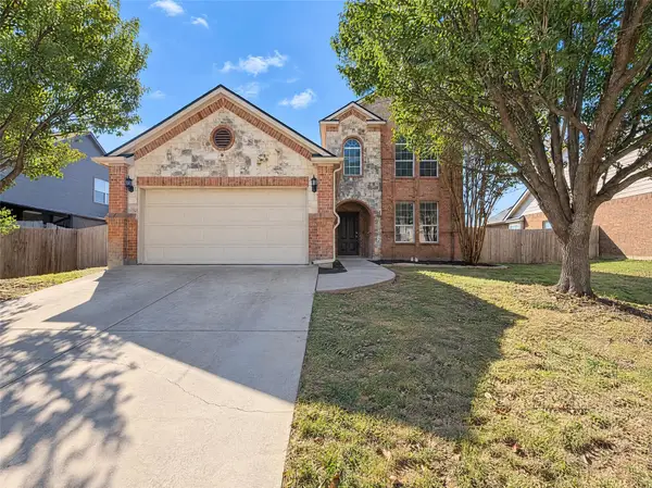 1476 Park Crest Drive, Crowley, TX 76036
