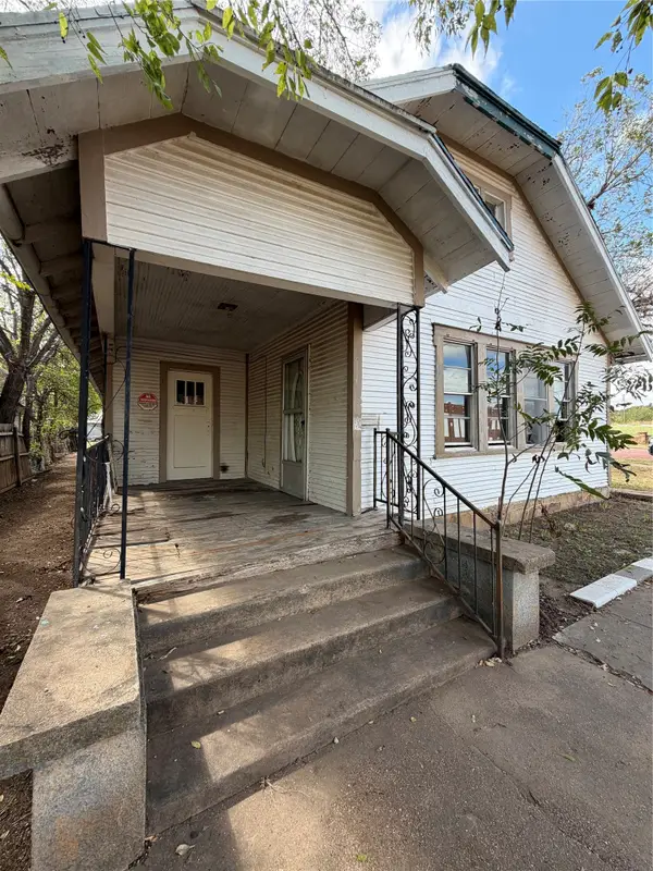 325 Pine Street, Ranger, TX 76470