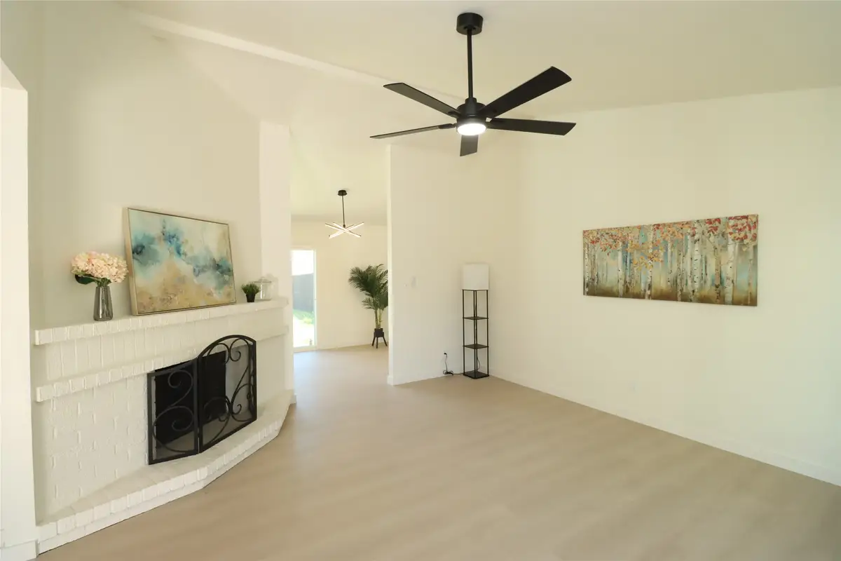 1518 Burgundy Street, Garland, TX 75040 - #1
