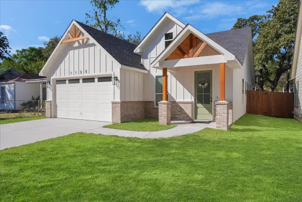1125 Cleckler Avenue, Fort Worth, TX 76111