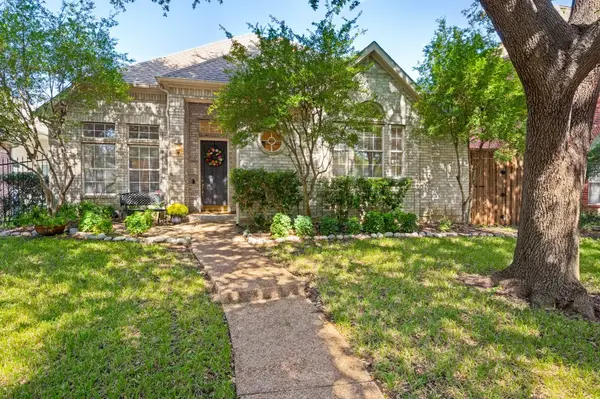 3025 Westminster Drive, Farmers Branch, TX 75234