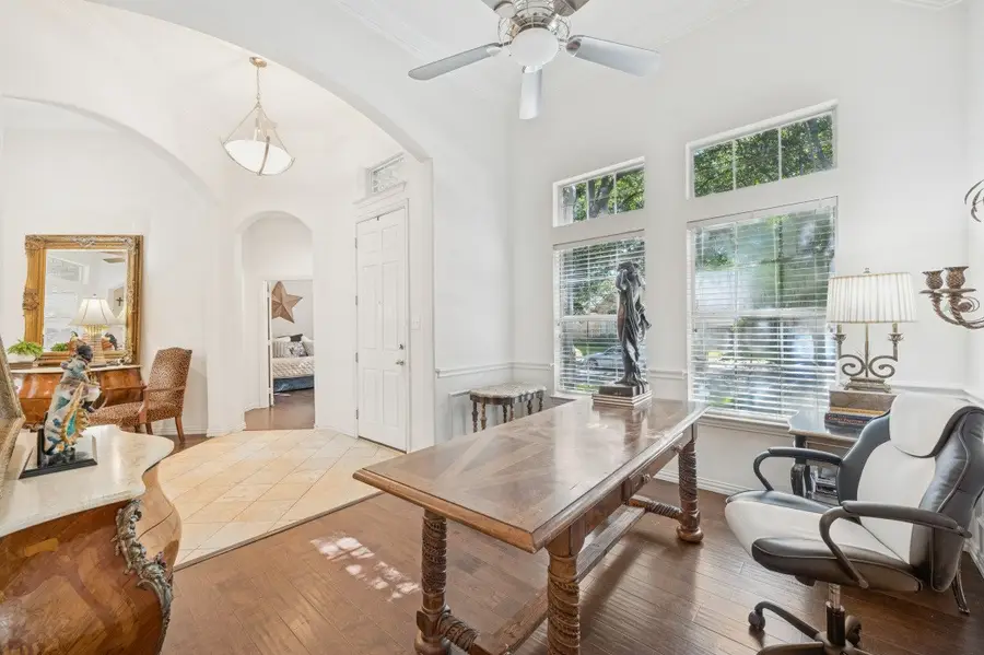 3025 Westminster Drive, Farmers Branch, TX 75234 - #3