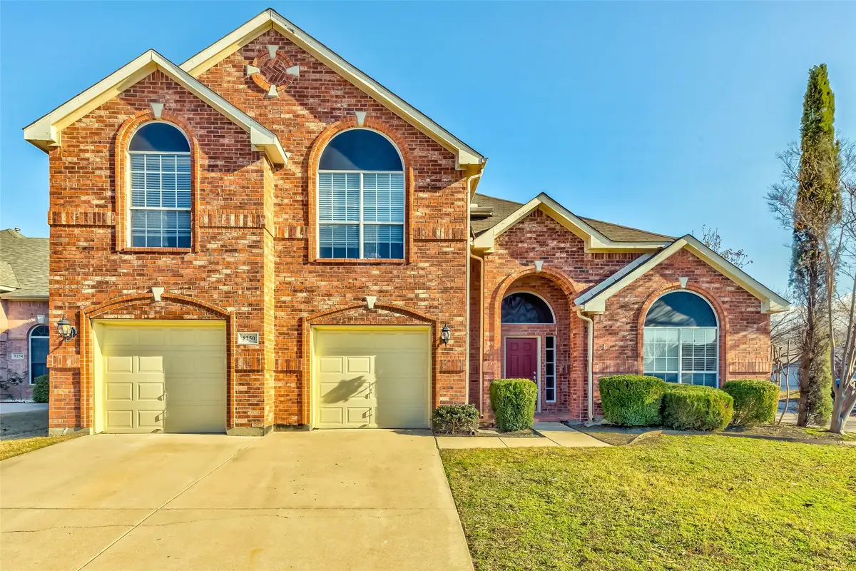 8250 Quachita Crossover, Fort Worth, TX 76137 - #1