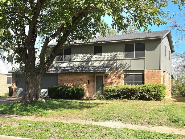 737 Rutgers Drive, Lancaster, TX 75134