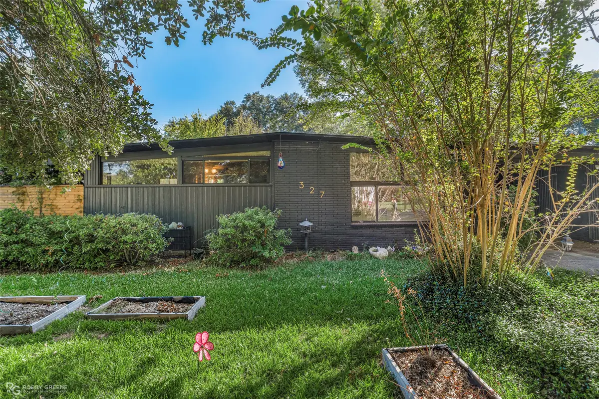 327 Meadowbrook Lane, Shreveport, LA 71105 - #1