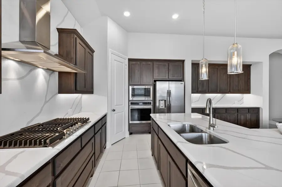 3725 Paradise Way, Sherman, TX 75090 - #3