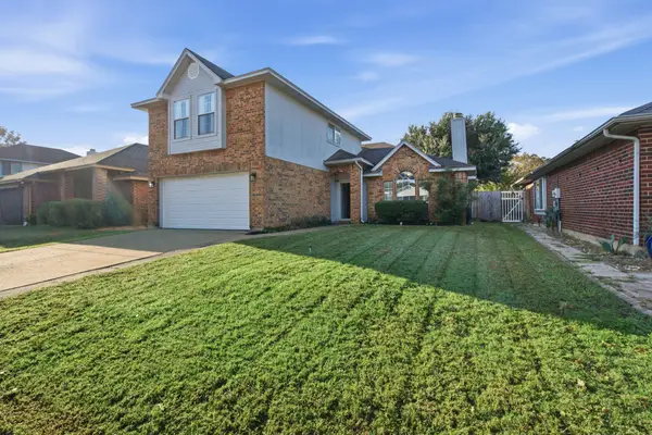 8600 Brushy Creek Trail, Fort Worth, TX 76118