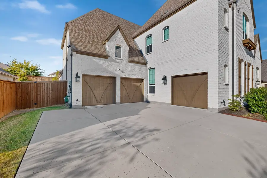 1202 Limestone Ridge Road, Mansfield, TX 76063 - #2