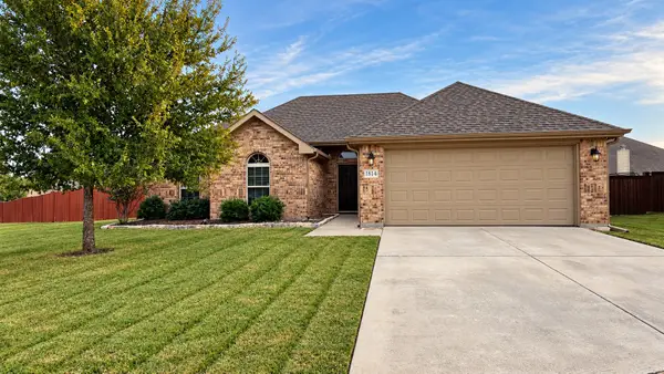 1814 Bersand Avenue, Gainesville, TX 76240