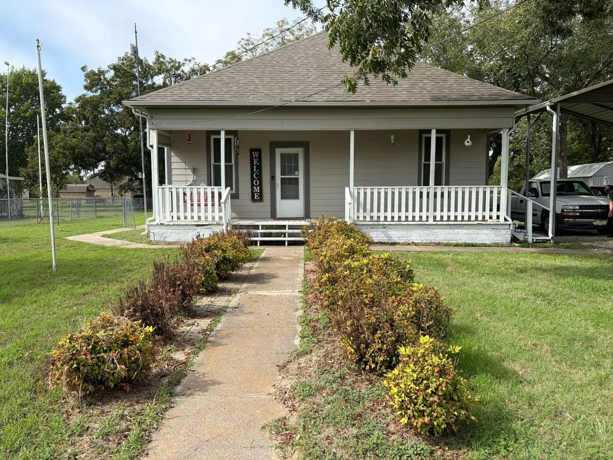10809 Fm 2450, Sanger, TX 76266 - #1