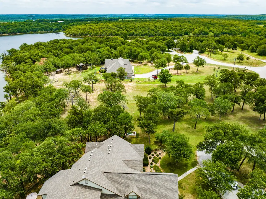 430 Preserve Court, Sunset, TX 76270 - #3