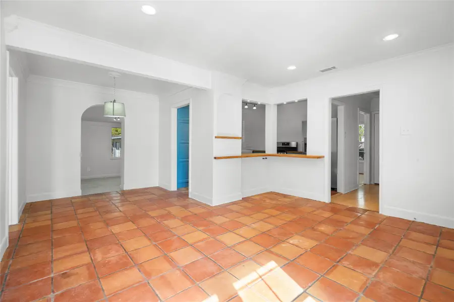 2005 Tisinger Avenue, Dallas, TX 75228 - #2
