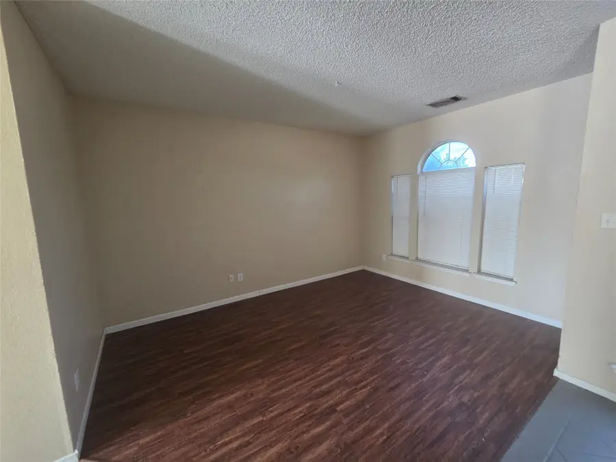 534 Cross Cut Drive, Arlington, TX 76018 - #3