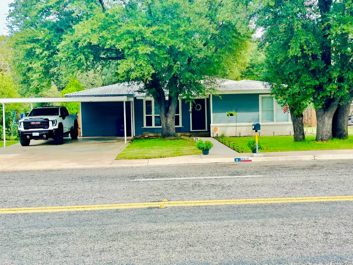 3914 Austin Avenue, Brownwood, TX 76801 - #1