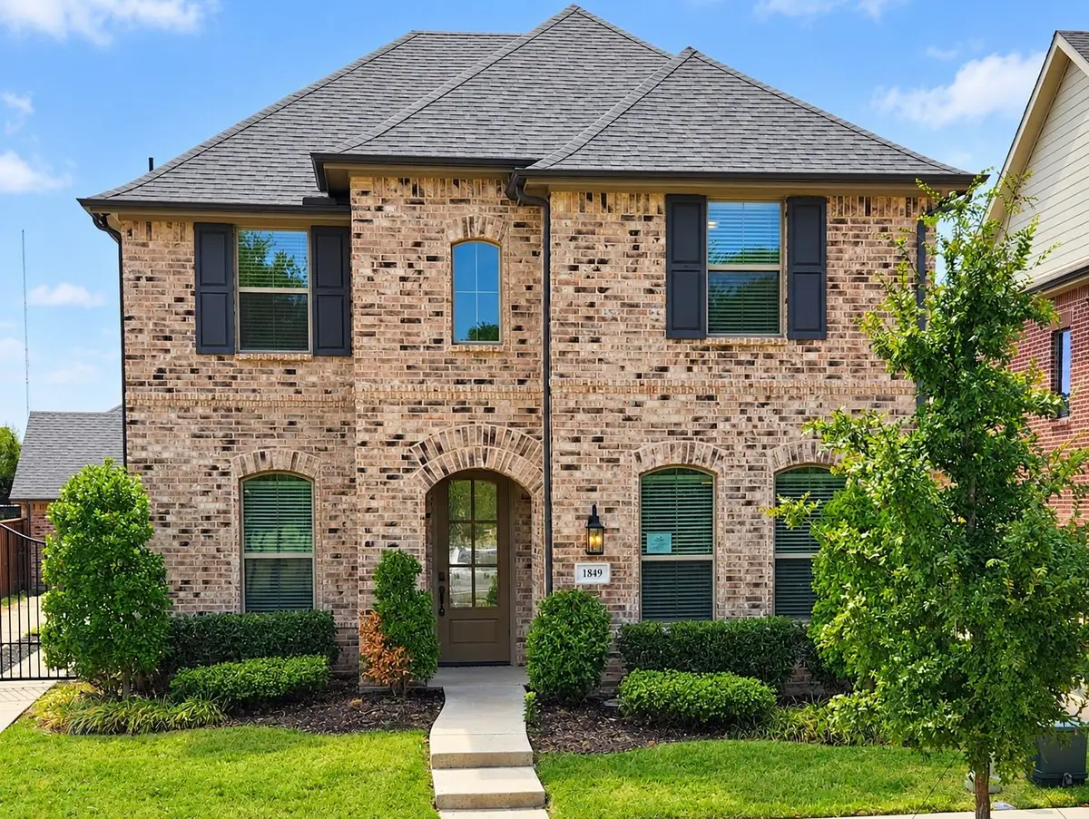 1849 Lakemont Drive, Van Alstyne, TX 75495 - #1