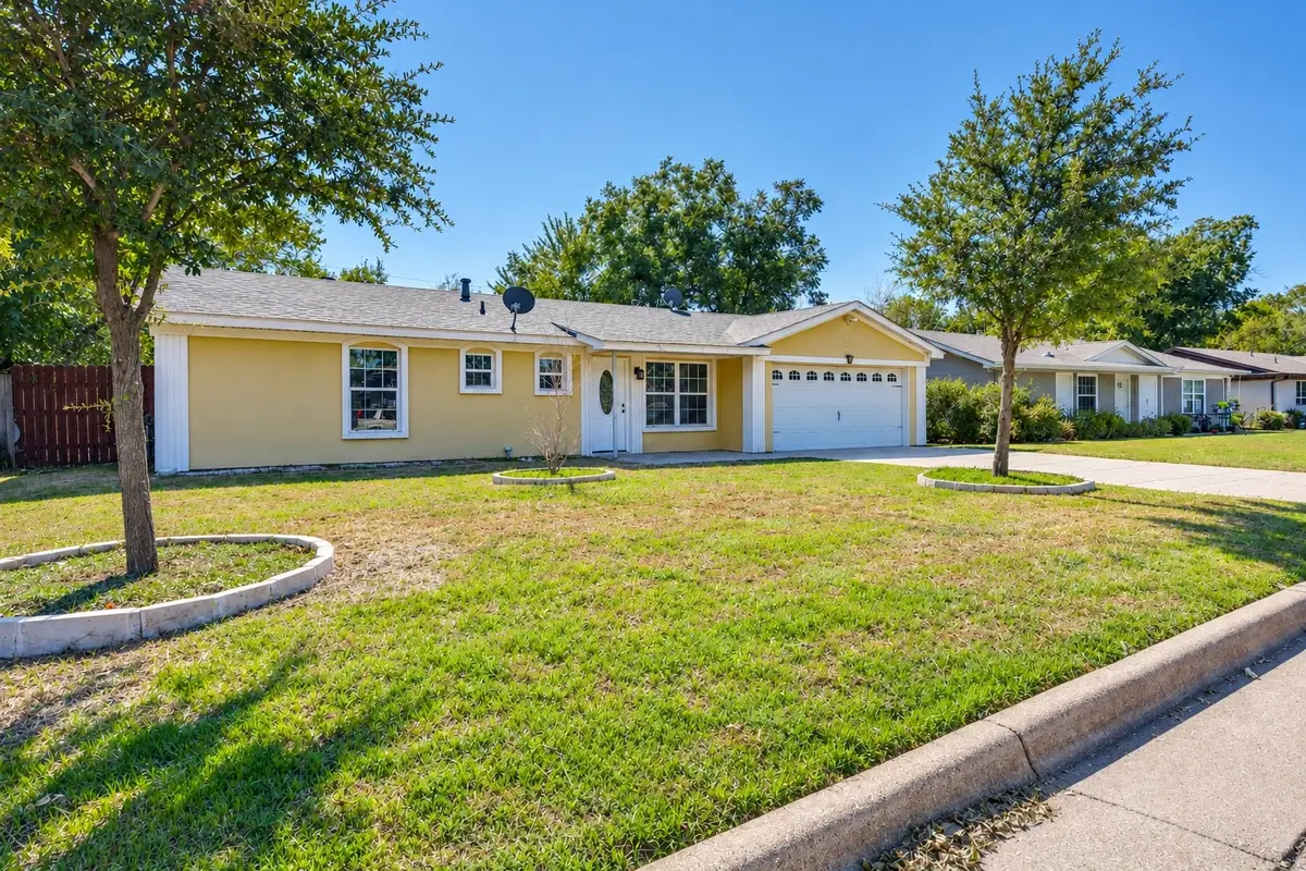 913 Russell Road, Everman, TX 76140 - #1