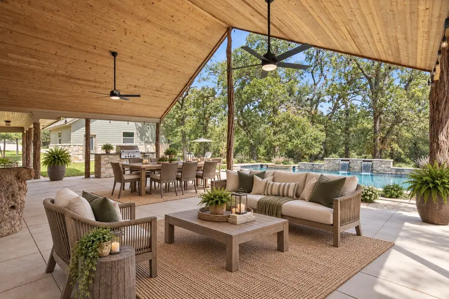 722 Three Skillet Road #FR, Springtown, TX 76082 - #3