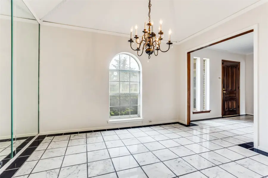 1137 Mill Springs, Richardson, TX 75080 - #3