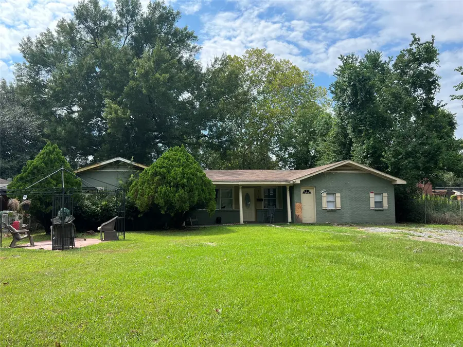 6716 Burke Street, Shreveport, LA 71108 - #2