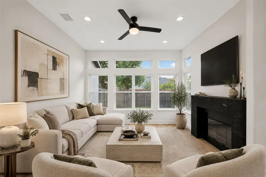 3017 Hibiscus Drive, Garland, TX 75040 - #2