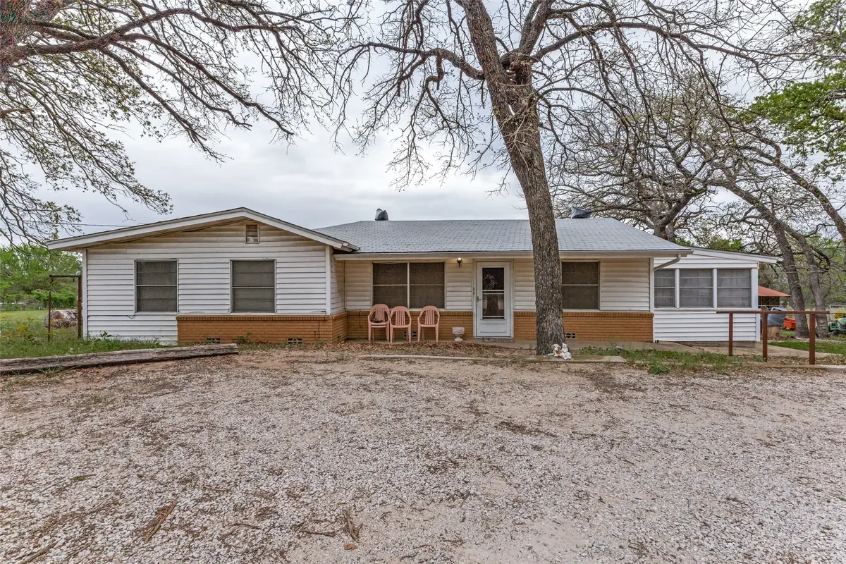 2553 E Highway 199, Springtown, TX 76082 - #1